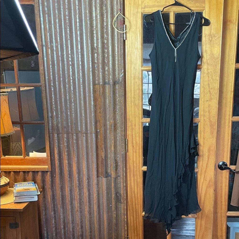 A Spanish-style Chic Asymmetrical Ruffled Black Maxi Dress, Size S-M